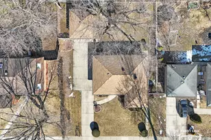 7132 W 84th Pl, Burbank, IL 60459 - Photo 21