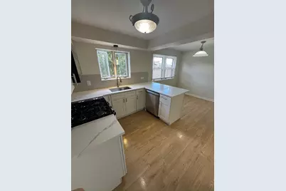 8164 W Forest Preserve Avenue #2N, Chicago, IL 60634 - Photo 5