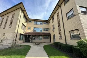 8164 W Forest Preserve Ave, Chicago, IL 60634 - Photo 3