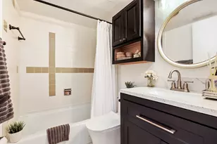 222 Madison St, Joliet, IL 60435 - Photo 11