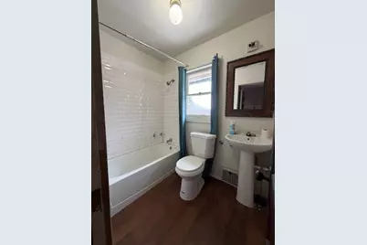 1121 Fairview Avenue, Rockford, IL 61101 - Photo 5