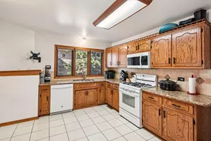 8021 Enclave Ln, Tinley Park, IL 60487 - Photo 13