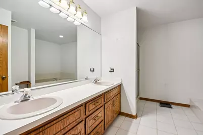 8021 Enclave Lane, Tinley Park, IL 60487 - Photo 25