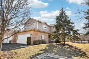 8021 Enclave Ln, Tinley Park, IL 60487 - Photo 3