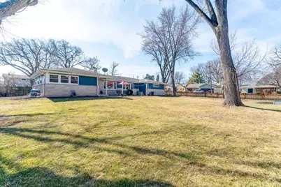 34049 N Hickory Avenue, Grayslake, IL 60030 - Photo 37