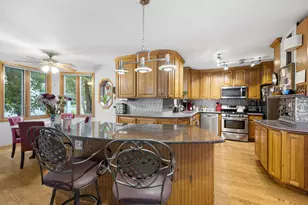 316 E Highland Ave, Villa Park, IL 60181 - Photo 9