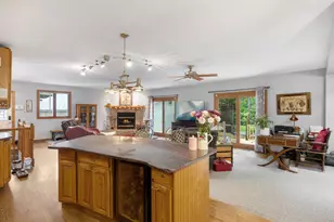 316 E Highland Ave, Villa Park, IL 60181 - Photo 7