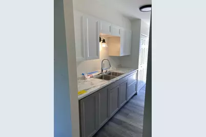 108 S 3rd Avenue #1, Mendota, IL 61342 - Photo 3