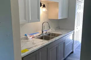 108 S 3rd Ave, Mendota, IL 61342 - Photo 3