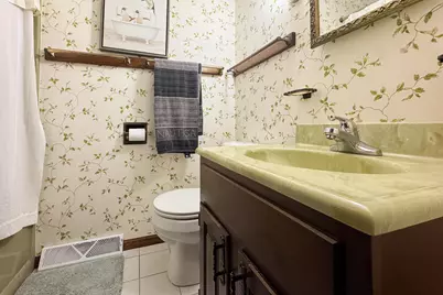 1926 Valencia Drive, Rockford, IL 61108 - Photo 33