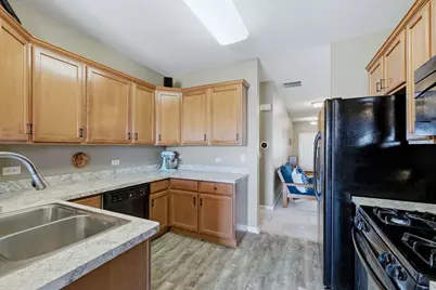 2202 Tremont Lane, Joliet, IL 60431 - Photo 3