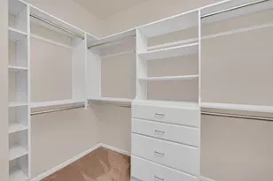 717 Pleasant Dr, Shorewood, IL 60404 - Photo 17