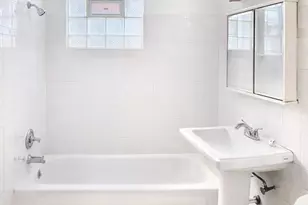 1539 W 71st St, Chicago, IL 60636 - Photo 7