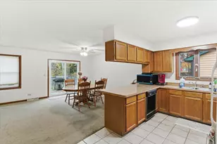 37471 N Il Route 59 Rd, Lake Villa, IL 60046 - Photo 7