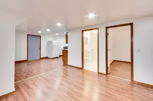 5150 W Carmen Ave, Chicago, IL 60630 - Photo 5