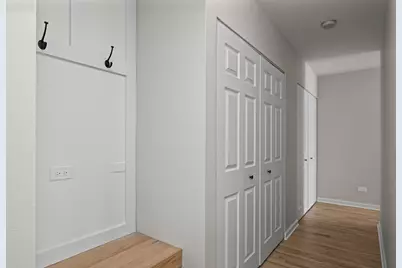 2411 N Kennicott Drive #2B, Arlington Heights, IL 60004 - Photo 9