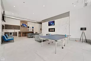 1957 N Fairfield Ave, Chicago, IL 60647 - Photo 17