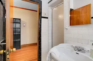 4952 N Bernard St, Chicago, IL 60625 - Photo 15