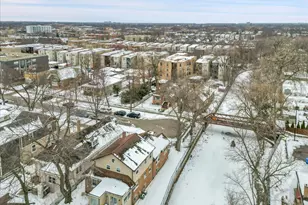 4952 N Bernard St, Chicago, IL 60625 - Photo 35