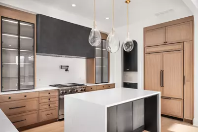 3617 N Magnolia Avenue #2, Chicago, IL 60657 - Photo 3