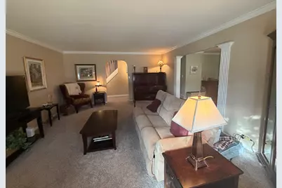 320 W Harrison Road, Lombard, IL 60148 - Photo 7