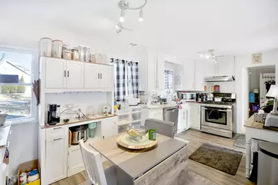 21269 W Ridge Road, Lake Zurich, IL 60047 - Photo 9