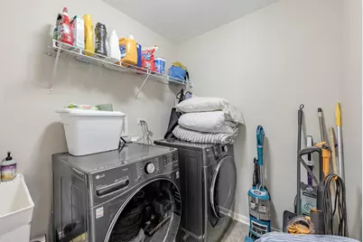 408 Fountain Avenue, Elgin, IL 60124 - Photo 27