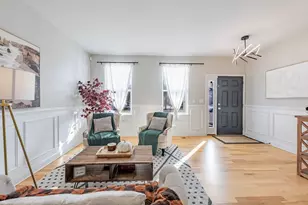 408 Fountain Ave, Elgin, IL 60124 - Photo 5