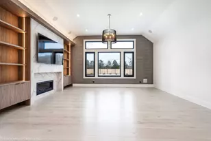 23388 N Birchwood Ln, Deerfield, IL 60015 - Photo 15