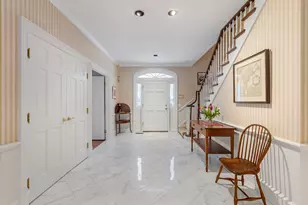 970 E Deerpath Rd, Lake Forest, IL 60045 - Photo 3