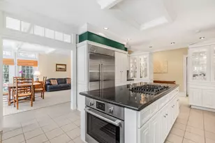 970 E Deerpath Rd, Lake Forest, IL 60045 - Photo 11