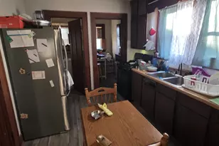 110 W Jackson St, Abingdon, IL 61410 - Photo 3