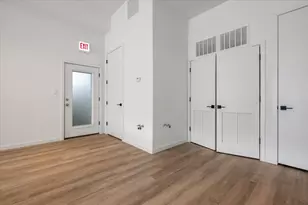 2442 W Division St, Chicago, IL 60622 - Photo 7