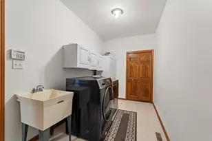 8036 Highfield Ct, Tinley Park, IL 60487 - Photo 33