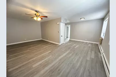 7444 Washington Street #5, Forest Park, IL 60130 - Photo 3