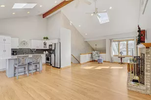 1017 Grand Blvd, Wauconda, IL 60084 - Photo 3