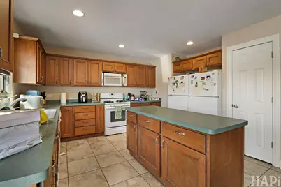 1397 Nippersink Road, Fox Lake, IL 60020 - Photo 9