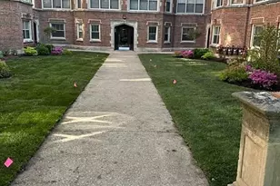 1724 E 70th St, Chicago, IL 60649 - Photo 1