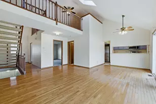 3057 Ashton Ct, Westchester, IL 60154 - Photo 3