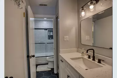 1732 Harrow Court #D, Wheaton, IL 60189 - Photo 9