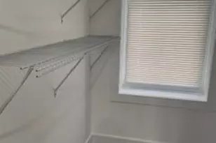 1354 W Greenleaf Ave, Chicago, IL 60626 - Photo 5