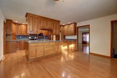 27829 Larson Street, Rock Falls, IL 61071 - Photo 11