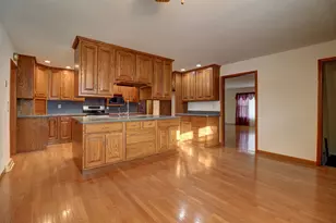 27829 Larson St, Rock Falls, IL 61071 - Photo 11