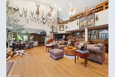 724 S Plum Grove Road, Palatine, IL 60067 - Photo 9