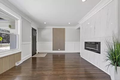 15554 S Park Avenue, South Holland, IL 60473 - Photo 9