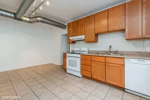 2444 N Campbell Ave, Chicago, IL 60647 - Photo 5