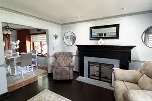 5501 Mulford St, Skokie, IL 60077 - Photo 5