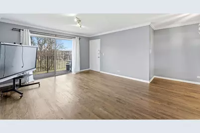 9350 Bay Colony Drive #3W, Des Plaines, IL 60016 - Photo 5