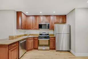 6450 N Bell Ave, Chicago, IL 60645 - Photo 7