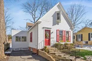 679 Bluff St, Glencoe, IL 60022 - Photo 3